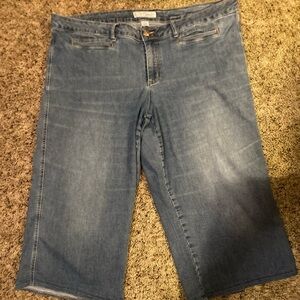 CATO wide leg Bermuda shorts size 20